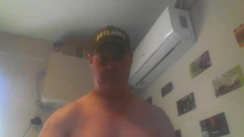 kiwiguy19773 online show from April 2026 12:27:01 AM