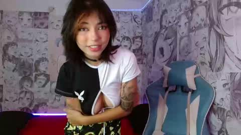 kiyu online show from February 2025 11:37:02 PM