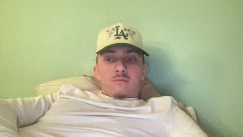 Snapshot of kj_lindo chatting on December 2024 07:05:01 AM kj_lindo online show from December 2024 07:05:01 AM