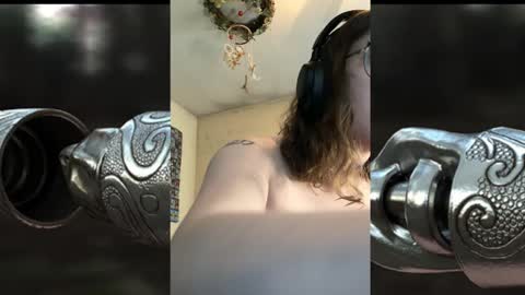 Kelsey viddell online show from October 2025 07:31:02 AM