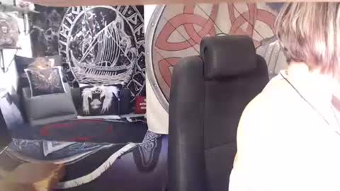 Michelle online show from September 2025 04:12:02 PM