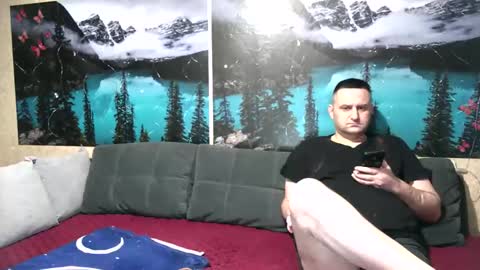 Kleosnow online show from March 2026 06:48:02 AM