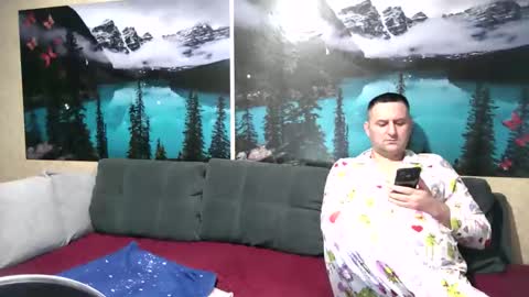 Kleosnow online show from April 2026 07:58:02 AM