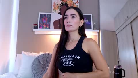 Snapshot of kloe_coper chatting on December 2025 04:35:02 PM Kloe Coper online show from December 2025 04:35:02 PM