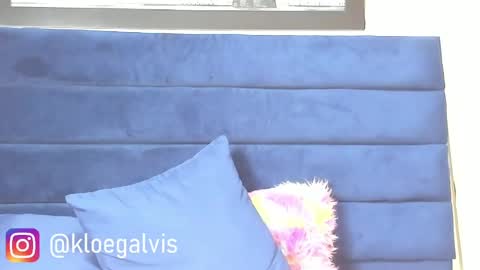 KLOE online show from September 2025 01:52:01 AM