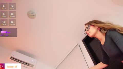 Snapshot of kloey_hoot chatting on January 2025 09:10:01 PM Kloey online show from January 2025 09:10:01 PM