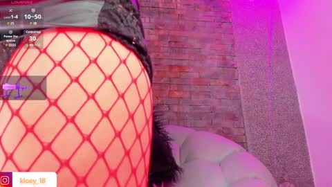 Snapshot of kloey_hoot chatting on January 2025 09:58:01 PM Kloey online show from January 2025 09:58:01 PM