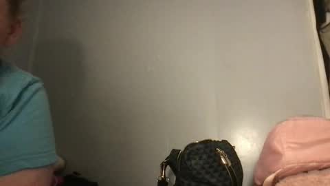 kmarie1196 online show from May 2026 04:08:02 AM