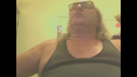 Snapshot of knobout chatting on January 2025 07:43:01 AM knobout online show from January 2025 07:43:01 AM