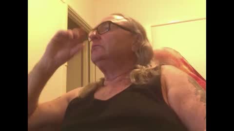 Snapshot of knobout chatting on September 2025 11:35:01 AM knobout online show from September 2025 11:35:01 AM