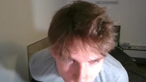 Adam online show from November 2025 04:13:02 PM