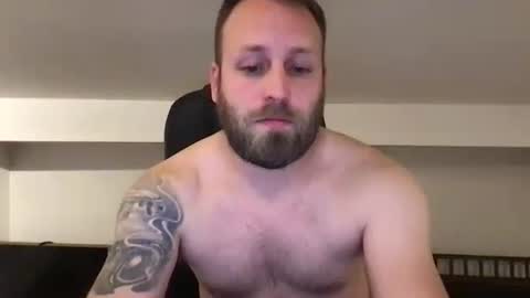 hugo online show from February 2025 09:37:02 PM