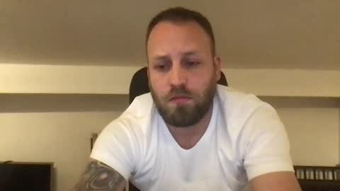 hugo online show from February 2025 07:16:01 PM