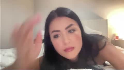 kobi_and_zeina online show from June 2026 09:39:01 PM