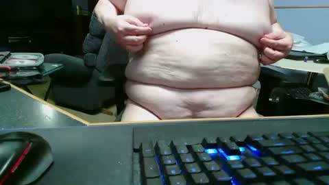 Snapshot of kodiak1974 chatting on June 2026 09:39:02 PM Kodiak1974 online show from June 2026 09:39:02 PM