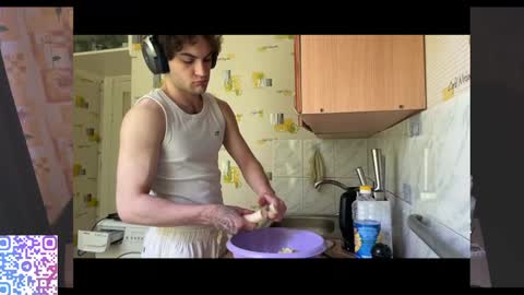 Snapshot of kolyakayne chatting on April 2026 04:46:02 AM Kolya Kayne online show from April 2026 04:46:02 AM