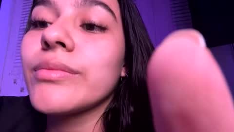 konnie_adan online show from December 2025 05:14:01 AM