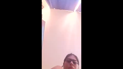 Konny and Laila online show from March 2026 06:36:02 PM