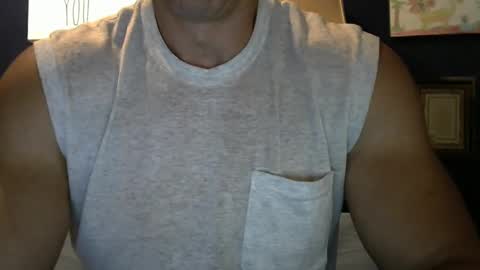 Snapshot of koolchillfun chatting on December 2024 11:57:01 PM koolchillfun online show from December 2024 11:57:01 PM