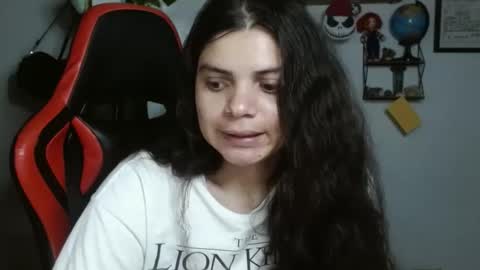 Karoll online show from March 2025 10:53:01 PM