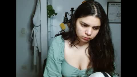 Karoll online show from October 2025 02:12:01 AM