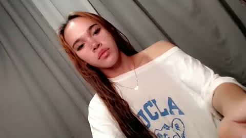 koreandoll_yuri online show from January 2026 02:43:01 PM