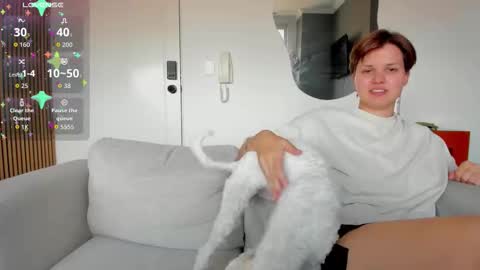 Twiix online show from November 2025 05:44:01 PM