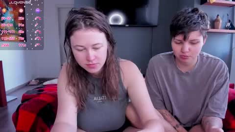 Twiix online show from February 2026 04:25:01 PM