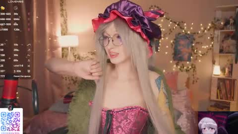 koshkasenpai online show from April 2026 06:40:02 AM