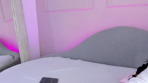 K O S M I C online show from July 2026 01:37:01 PM
