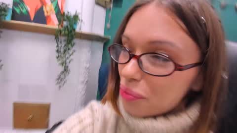 kossie_ online show from December 2024 02:30:02 PM