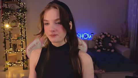 Kottyaa cb FOLLOWING  online show from December 2024 07:49:01 PM