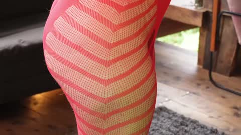 kozzy_ online show from January 2025 05:24:01 PM