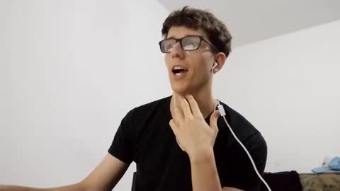 Facu online show from December 2024 08:18:01 AM