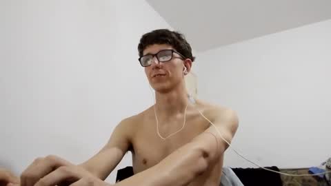 Facu online show from December 2024 07:14:01 PM