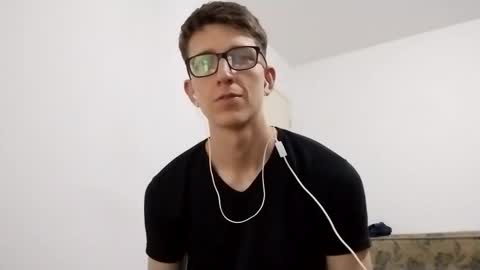 Facu online show from January 2025 09:26:01 AM