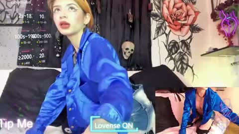 kratos_and_afrodita online show from March 2025 03:24:01 AM