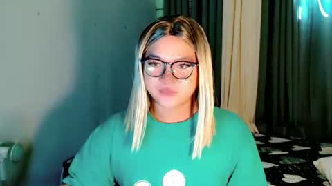 krezikeed online show from May 2026 01:33:02 AM
