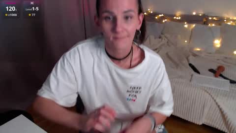 Kris online show from February 2026 04:37:02 PM