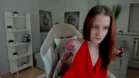 krisdoeil online show from November 2025 09:21:01 AM