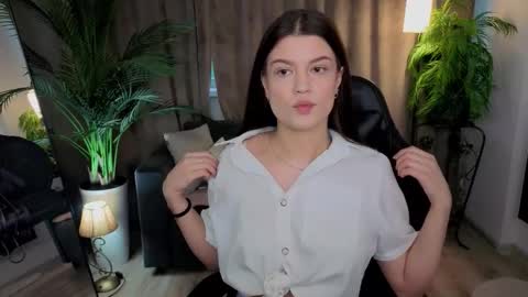 Snapshot of krismoor chatting on February 2026 02:36:01 PM Kris online show from February 2026 02:36:01 PM