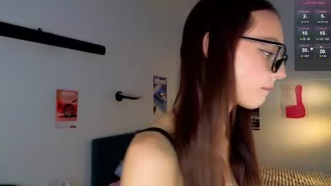 Kriss online show from June 2026 05:49:02 PM