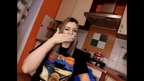 Snapshot of krisssexi chatting on February 2025 04:46:01 AM KrissSexi online show from February 2025 04:46:01 AM