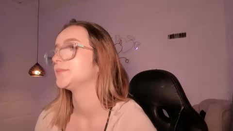 kristal online show from September 2025 03:02:02 PM