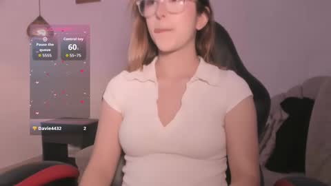 kristal online show from October 2025 01:31:02 PM