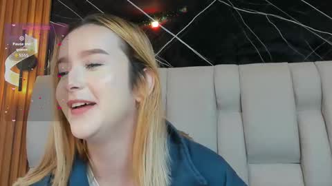 kristal online show from November 2025 12:27:02 PM