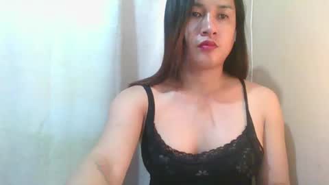 Snapshot of kristalheart chatting on March 2026 07:07:02 PM krunchee online show from March 2026 07:07:02 PM