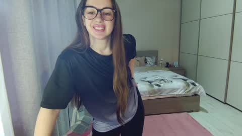 twitter    Annemarye 23 online show from April 2026 05:12:02 AM