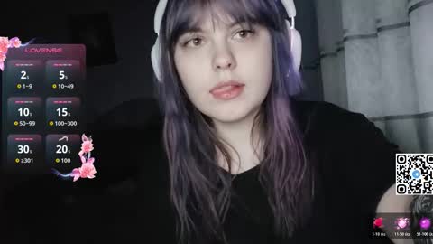 Christie online show from February 2026 07:32:02 PM