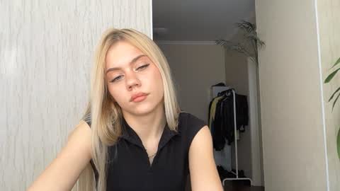 Snapshot of kristifelicien chatting on July 2026 10:21:02 AM Blake online show from July 2026 10:21:02 AM